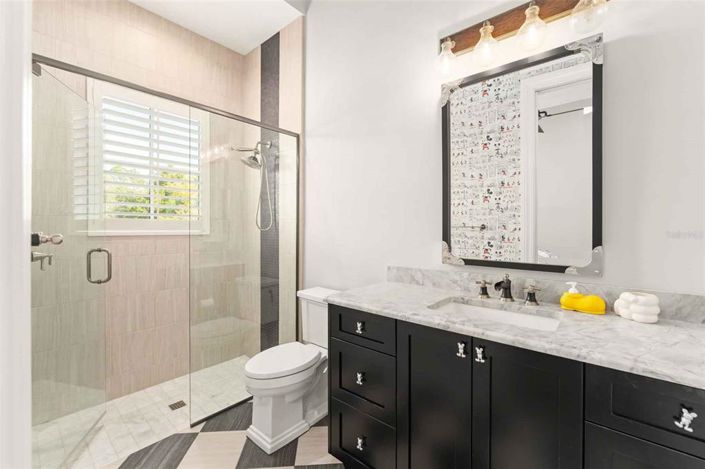 Image No.46-5 Bed Property for sale