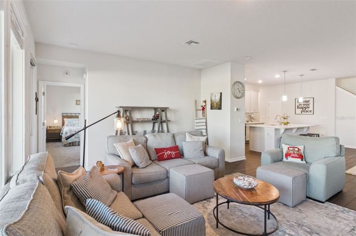 Image No.19-4 Bed Property for sale