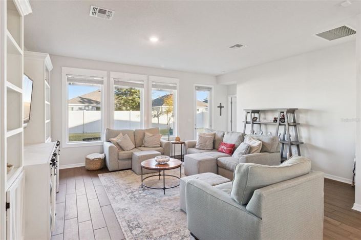 Image No.20-4 Bed Property for sale