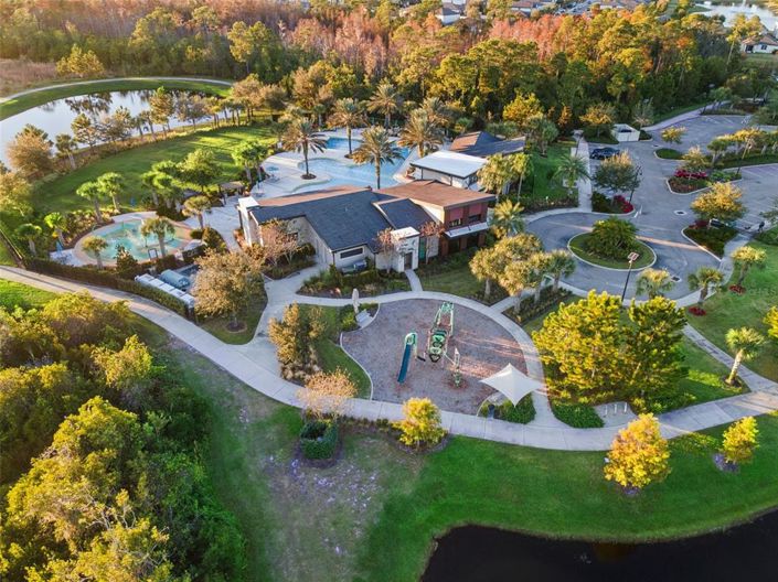 Image No.44-4 Bed Property for sale