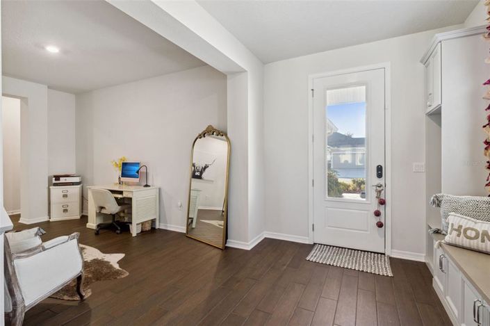 Image No.6-4 Bed Property for sale