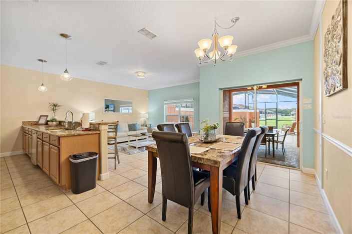 Image No.16-4 Bed Townhouse for sale