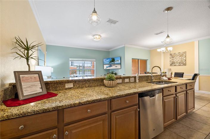 Image No.19-4 Bed Townhouse for sale