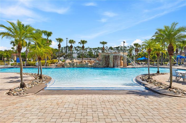 Image No.56-4 Bed Townhouse for sale