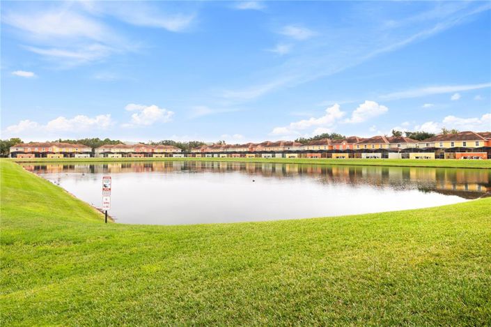 Image No.9-4 Bed Townhouse for sale