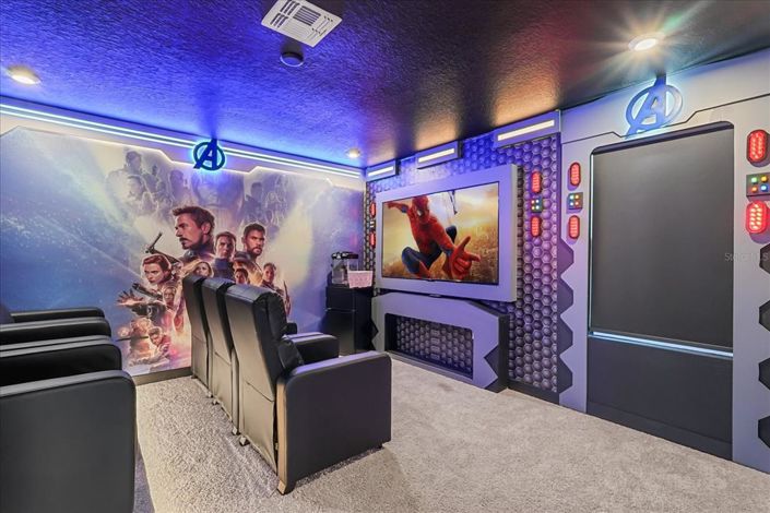 Image No.33-9 Bed Property for sale