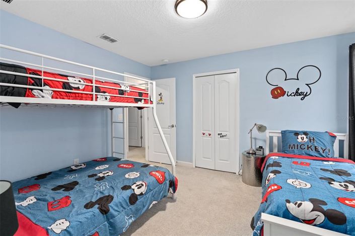 Image No.25-6 Bed Property for sale