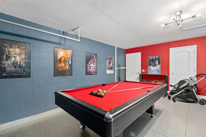 Image No.31-6 Bed Property for sale