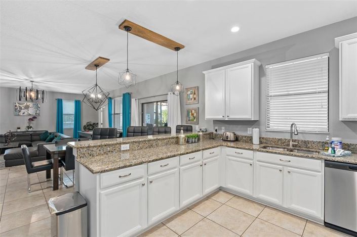 Image No.7-6 Bed Property for sale