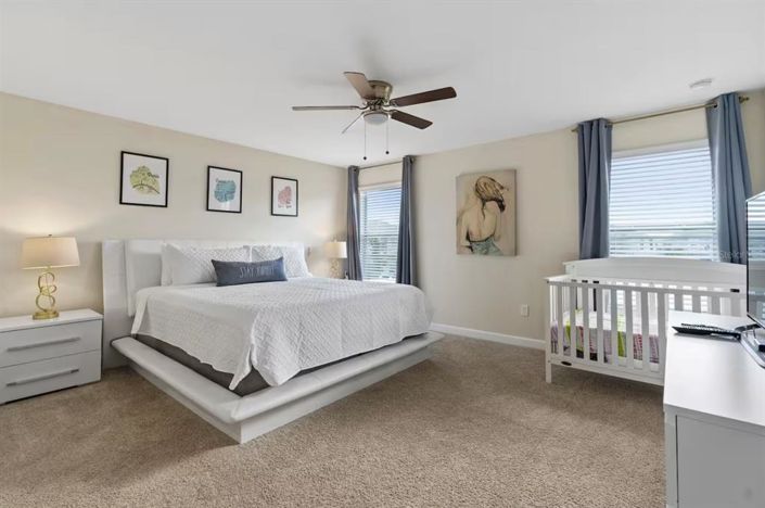 Image No.13-6 Bed Property for sale