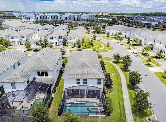 Image No.39-6 Bed Property for sale