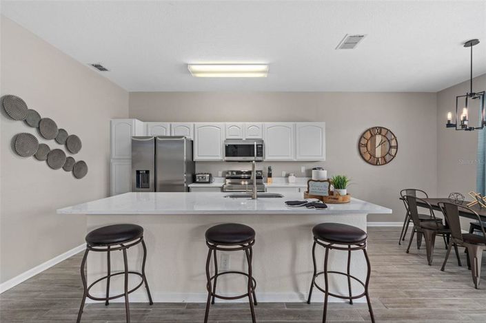 Image No.16-4 Bed Property for sale