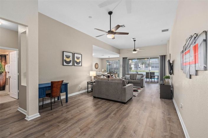 Image No.5-4 Bed Property for sale