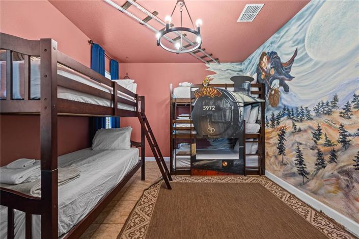 Image No.14-6 Bed Property for sale