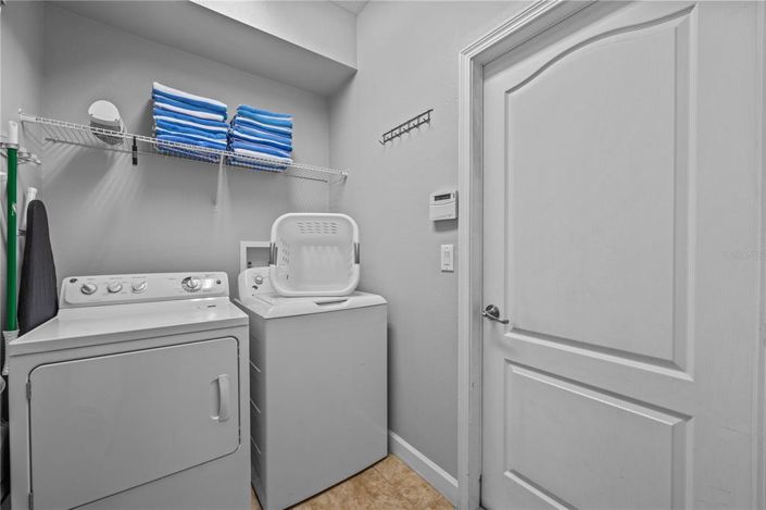 Image No.42-6 Bed Property for sale