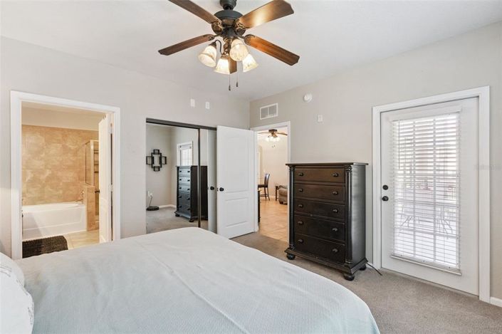 Image No.14-4 Bed Property for sale