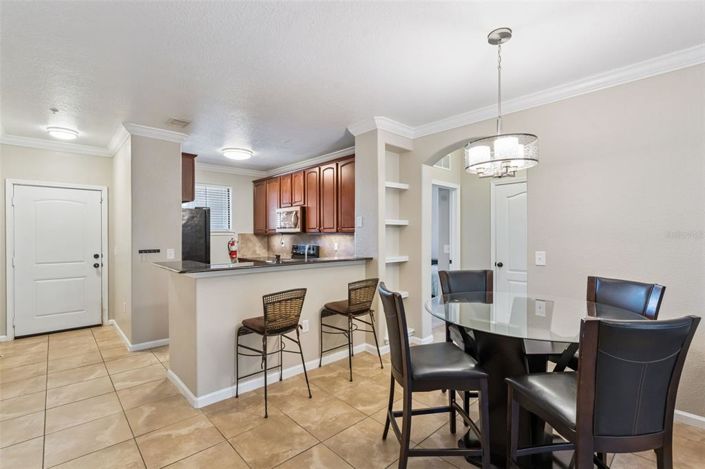 Image No.6-4 Bed Property for sale