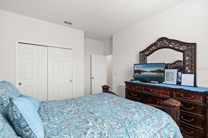 Image No.20-4 Bed Property for sale