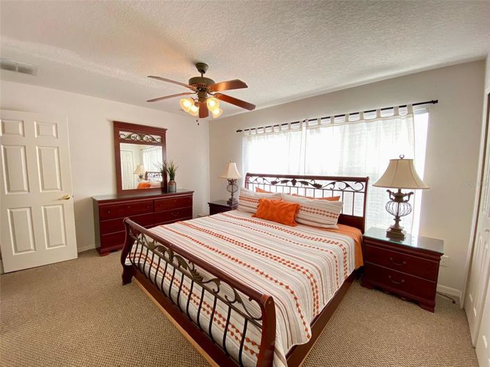 Image No.26-7 Bed Property for sale