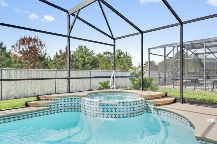 Image No.47-7 Bed Property for sale