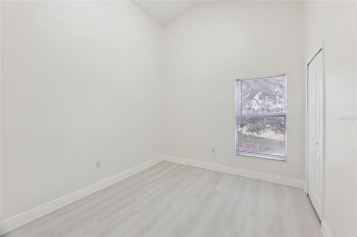 Image No.18-4 Bed Property for sale