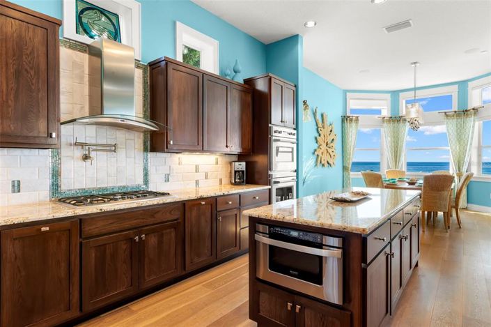 Image No.11-4 Bed Property for sale