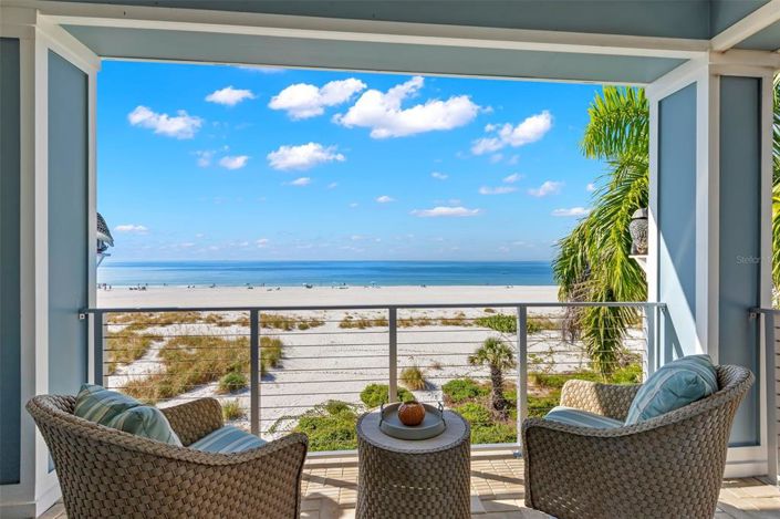 Image No.20-4 Bed Property for sale