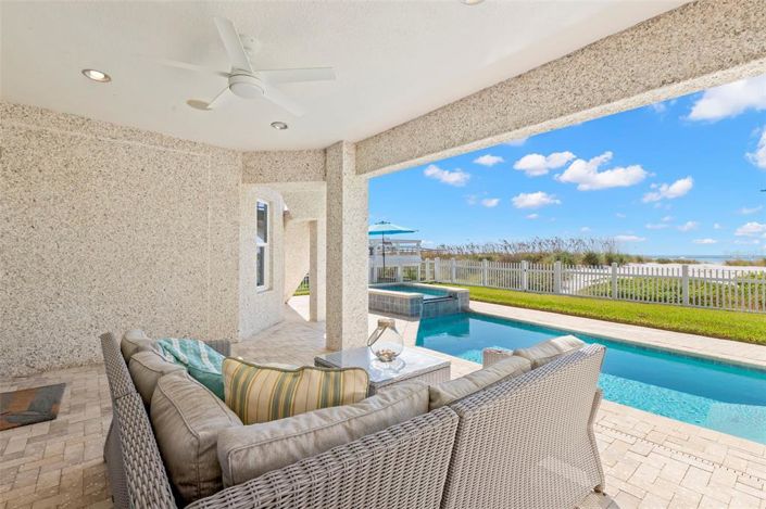 Image No.43-4 Bed Property for sale