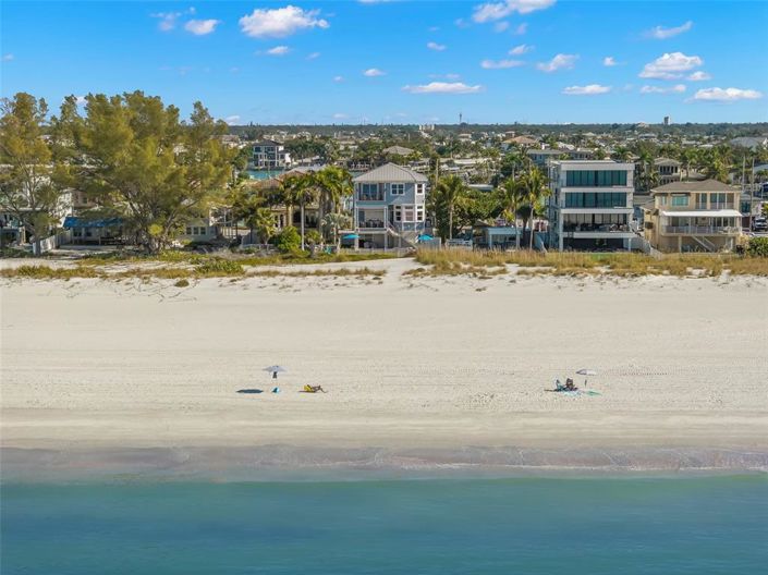 Image No.54-4 Bed Property for sale