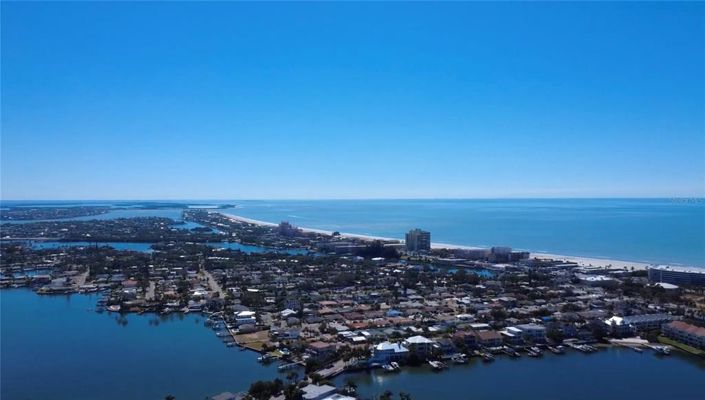 Image No.21-3 Bed Property for sale