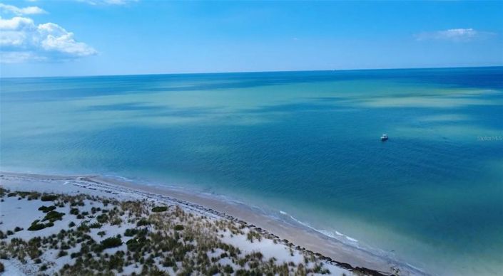 Image No.22-3 Bed Property for sale