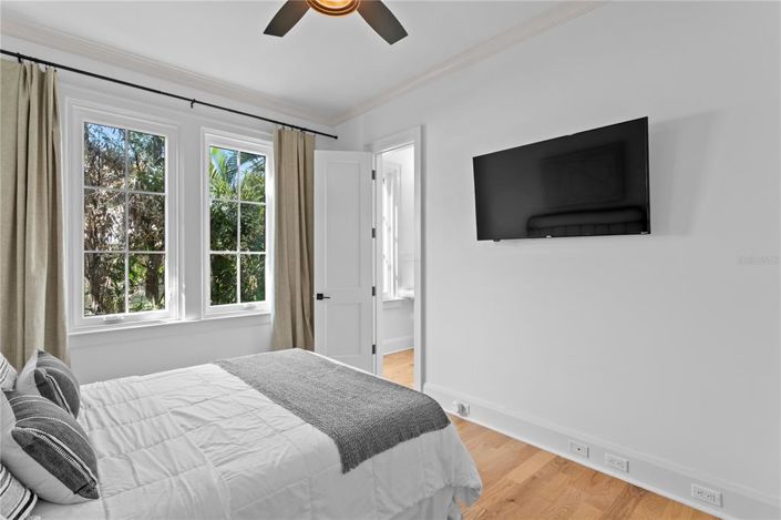 Image No.15-4 Bed Property for sale