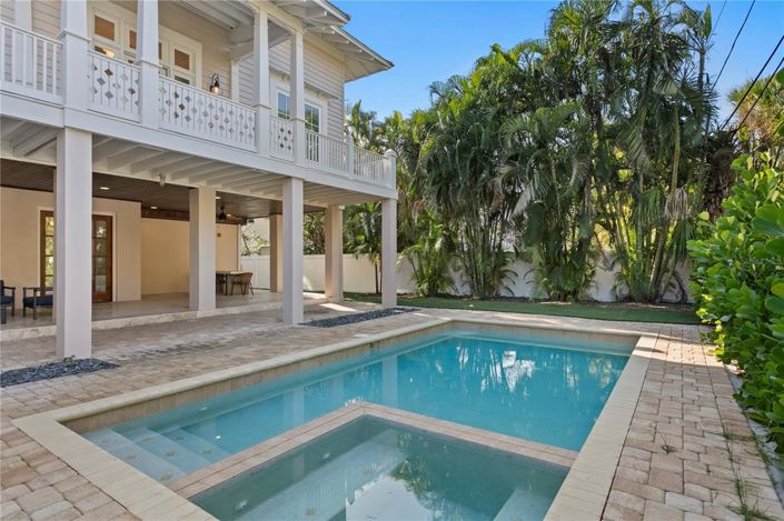 Image No.38-4 Bed Property for sale