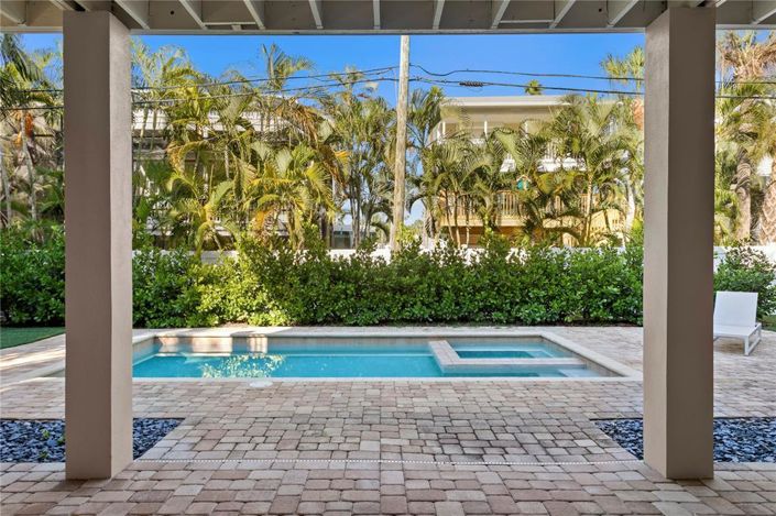 Image No.41-4 Bed Property for sale