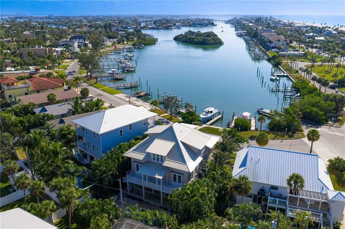 Image No.45-4 Bed Property for sale