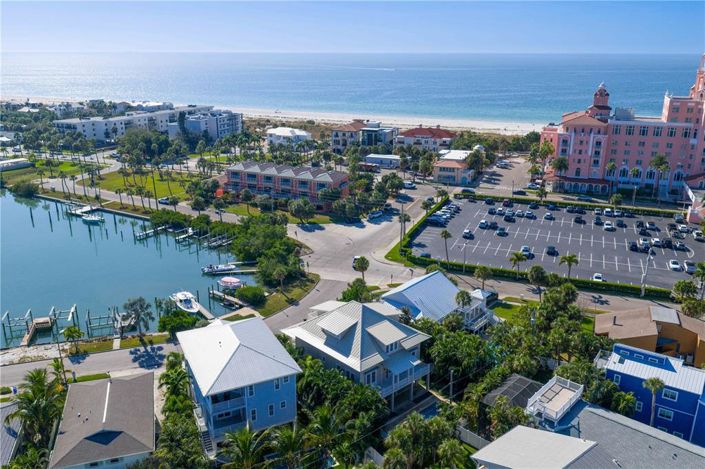 Image No.48-4 Bed Property for sale