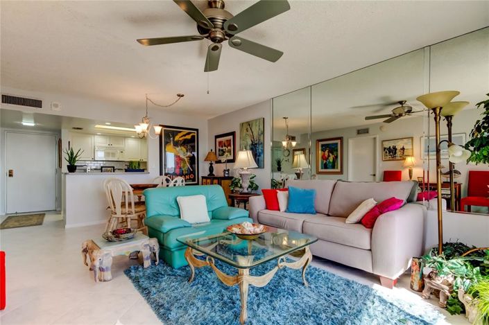 Image No.13-1 Bed Property for sale