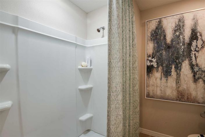 Image No.14-3 Bed Townhouse for sale