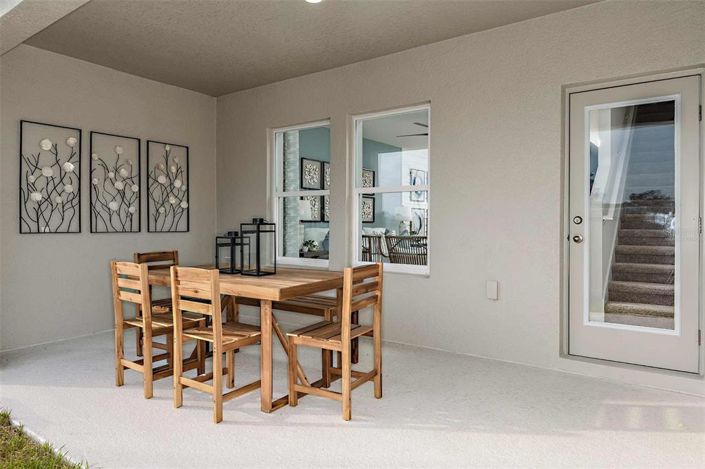 Image No.18-3 Bed Townhouse for sale