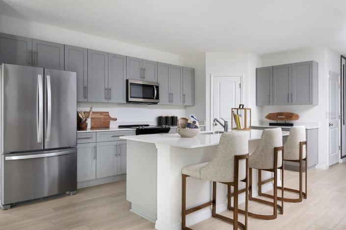 Image No.4-5 Bed Property for sale