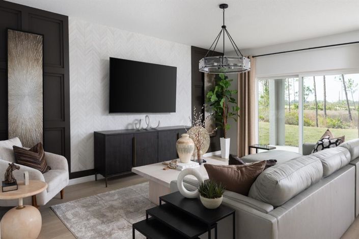 Image No.5-5 Bed Property for sale