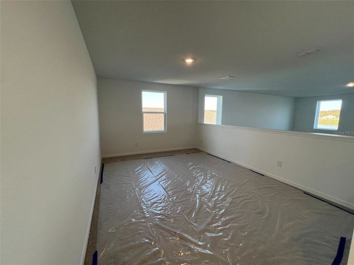 Image No.19-3 Bed Property for sale