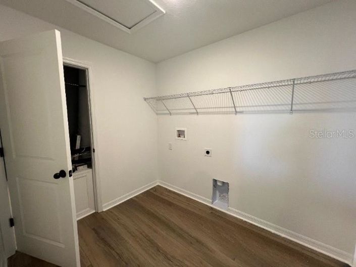 Image No.27-3 Bed Property for sale