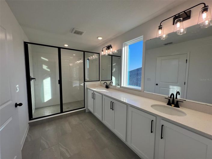 Image No.33-3 Bed Property for sale