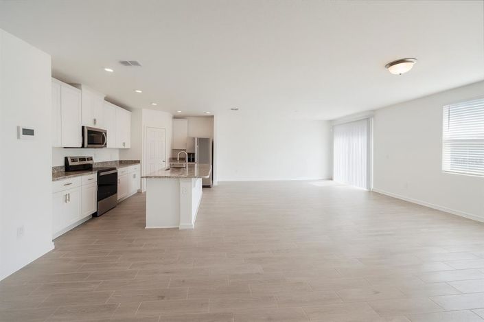 Image No.7-Propriété de 4 chambres à vendre à Davenport