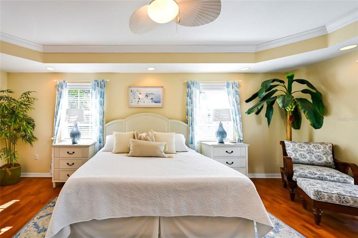 Image No.18-3 Bed Property for sale