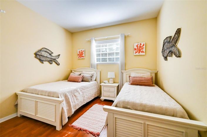 Image No.26-3 Bed Property for sale