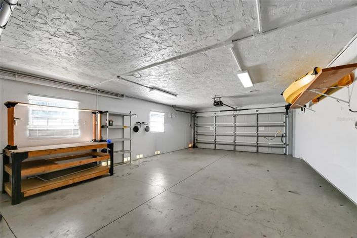 Image No.32-3 Bed Property for sale