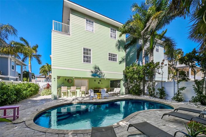 Image No.39-3 Bed Property for sale