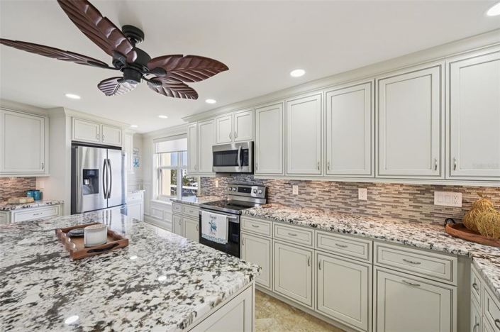 Image No.5-Propriété de 2 chambres à vendre à Sarasota